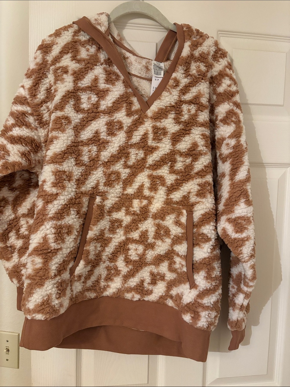 PINK Victoria's Secret Cream and Brown Sherpa V-Neck Hoodie